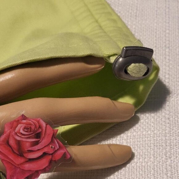 Liz Claiborne, Not Worn, Women's Green shorts, Size 12 - Picture 8 of 9